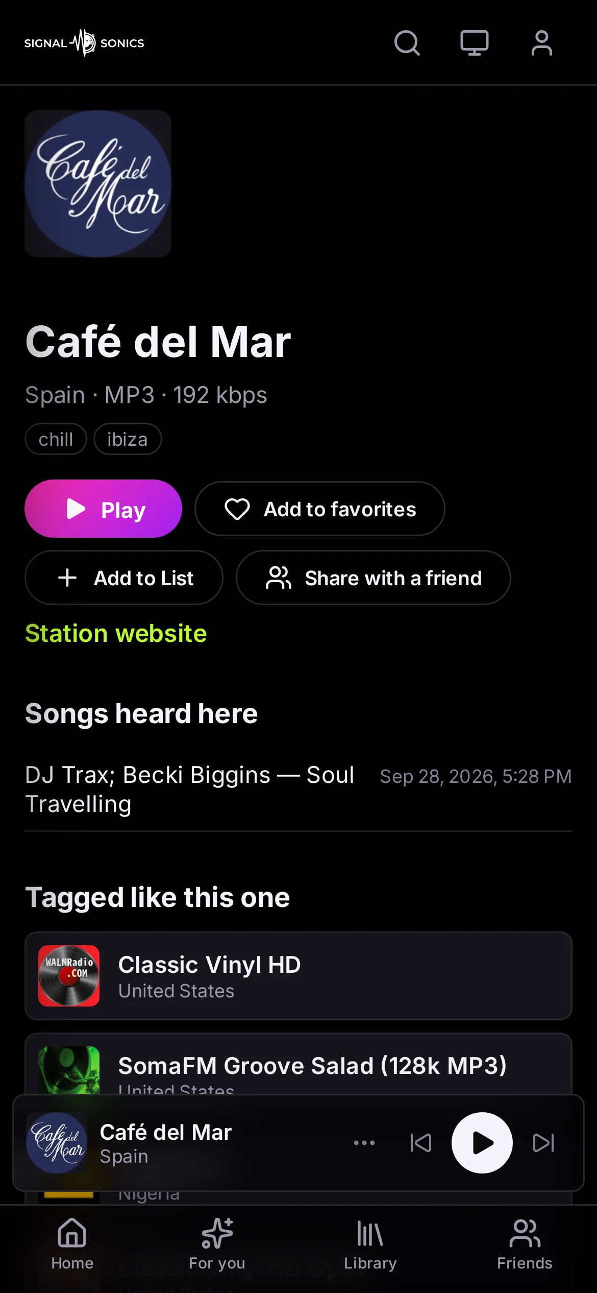 The station page for Café del Mar on a phone, with the play and favourite buttons, its tags and the songs heard on it